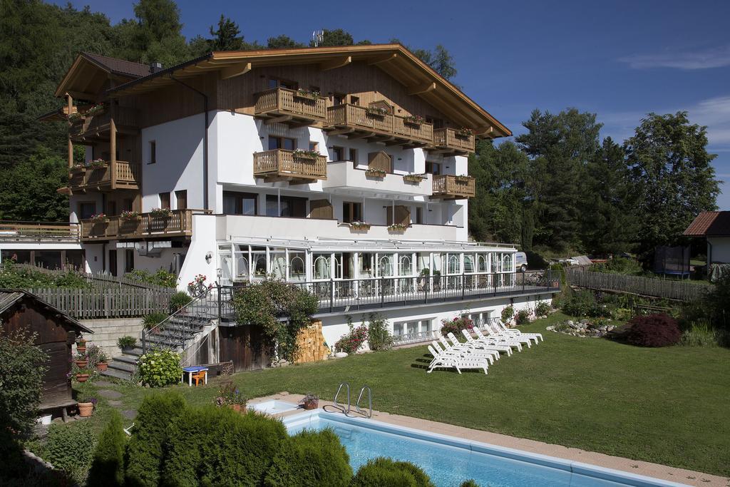 Naturhotel Edelweiss Теренто Экстерьер фото